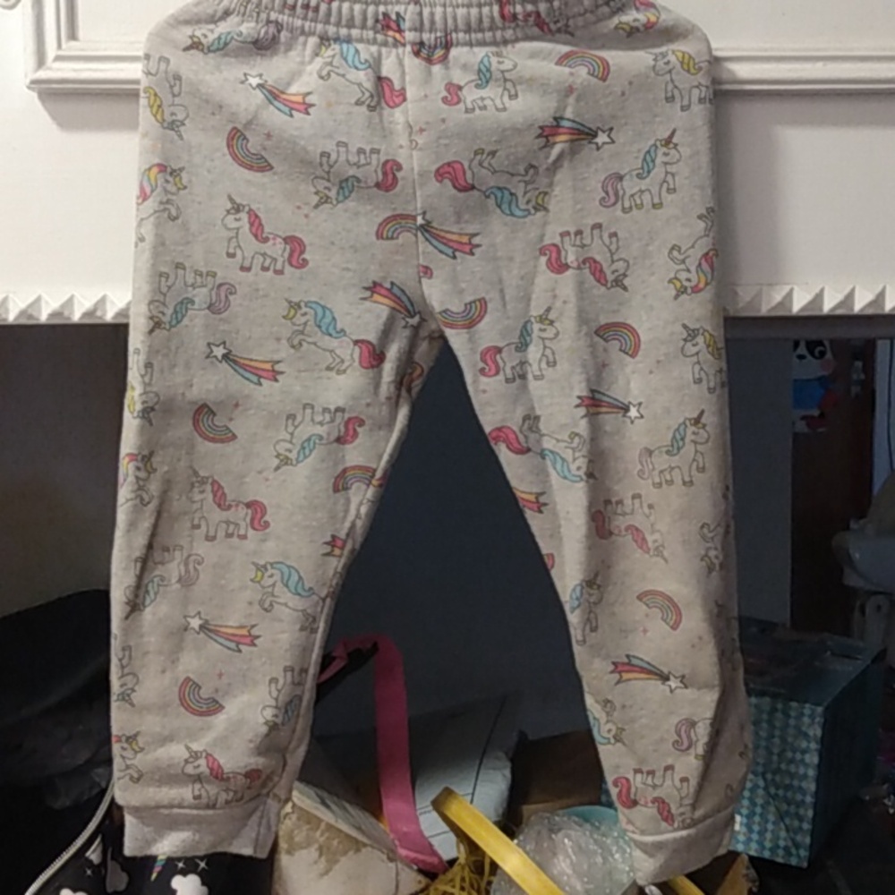 Girls gray sweatpants